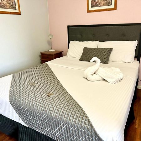 Merredin Olympic Motel מראה חיצוני תמונה