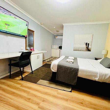 Merredin Olympic Motel מראה חיצוני תמונה